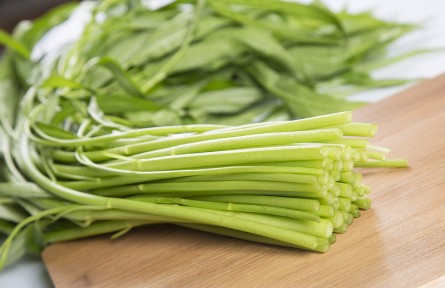 辟謠 | 空心菜是“萬毒之王”，重金屬超標(biāo)？來看真相