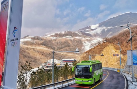 -38℃環(huán)境下也能啟動(dòng)！“雙奧客車”如何打造