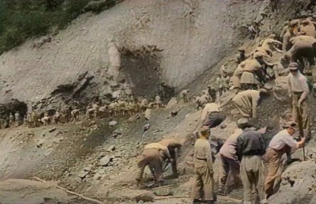 跨越世界屋脊！珍貴影像上色修復(fù)，看“兩路精神”是如何鑄成的