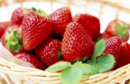 辟謠 | 多吃草莓會胖？個頭大是打了膨大劑？幫你解答