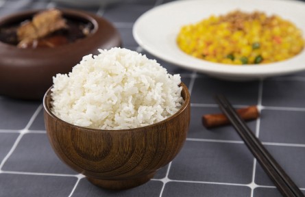 辟謠 | 吃“冷米飯”就能減肥？關(guān)于抗性淀粉，這些需要了解