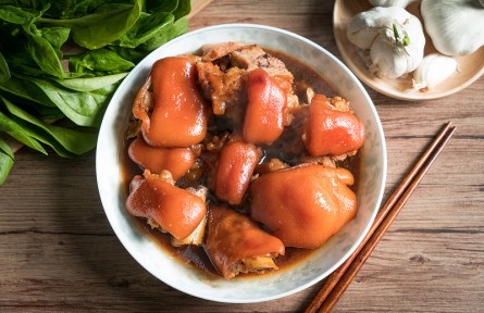 辟謠 | 吃豬蹄真的能補充膠原蛋白嗎？