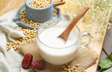 每日辟謠 | 吃大豆會性早熟或致癌？多慮了，多吃大豆有很多好處！