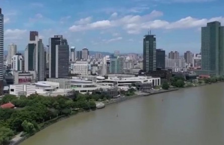 【二十大時光】新征程新使命 新?lián)斝伦鳛?></a></td>
<td align=