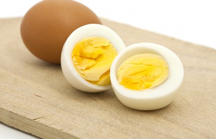辟謠 | 每天堅(jiān)持吃1個(gè)雞蛋，對(duì)身體是好是壞？真相來(lái)了！