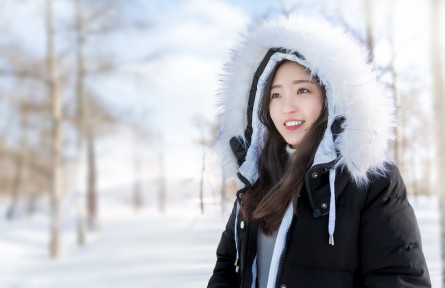 羽絨服清洗劑：只能清潔表面，無法深入纖維