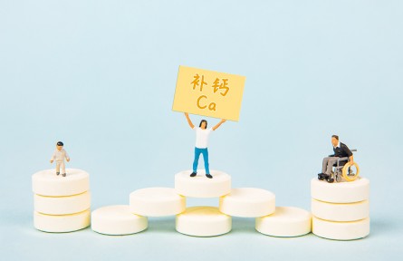 辟謠 | 蝦皮和豆?jié){是補鈣能手？中老年人才需要補鈣？關于補鈣的8個傳言