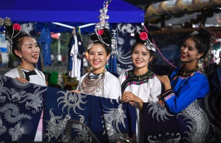 不只是快樂：“村超”給中國西南小城帶來了什么？