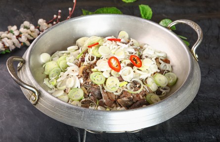 辟謠 | 用鋁壺、鋁鍋?zhàn)鲲埌踩珕幔?></a></td>
<td align=