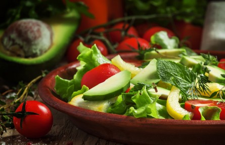 辟謠 | 改變吃飯順序也能幫你瘦？來(lái)看減肥的9個(gè)“冷知識(shí)”