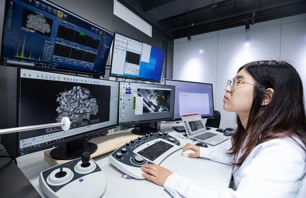 科技名詞|掃描電子顯微鏡 scanning electron microscope；SEM