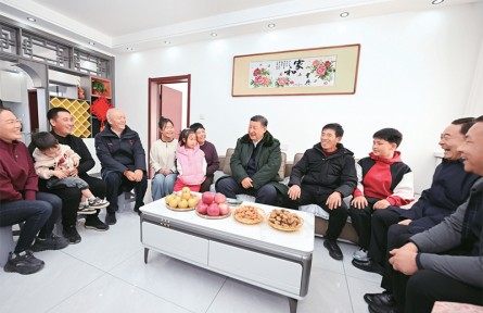 習(xí)近平：注重家庭，注重家教，注重家風(fēng)