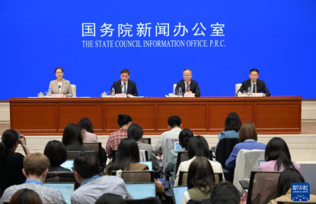 金融部門(mén)打出重磅“組合拳” 釋放穩(wěn)市場(chǎng)穩(wěn)預(yù)期強(qiáng)信號(hào)