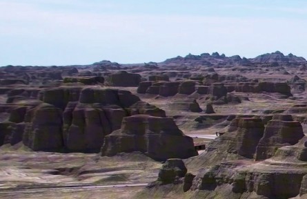 丹霞、雅丹、喀斯特地貌到底怎么分辨？