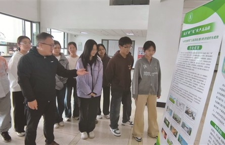 青春執(zhí)筆，書寫家鄉(xiāng)“特”“優(yōu)”故事