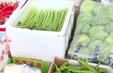 新年臨近 青藏高原農(nóng)副產(chǎn)品集散中心備貨忙